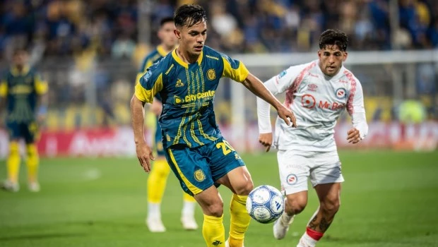 Rosario Central venció a Argentinos y le descontó en la tabla anual