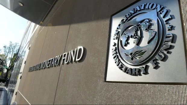 El FMI desembolsará u$s 900 millones si la Argentina aprueba la revisión técnica