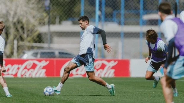 “Cuti”, Lisandro, Julián Álvarez y Mastantuono llegaron al país para sumarse a la Selección