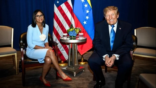 Trump y Delcy Rodríguez sellan su alianza con un encuentro inédito en Nueva York