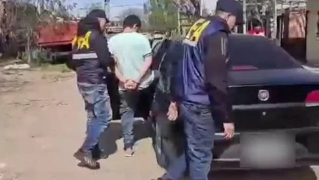 La madre ignoró el pedido de ayuda de su hija por abuso, pero el colegio denunció y detuvieron al tío de la víctima