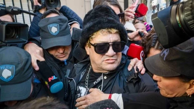 Según el último parte médico, “Pity” Álvarez permanece estable y sin complicaciones