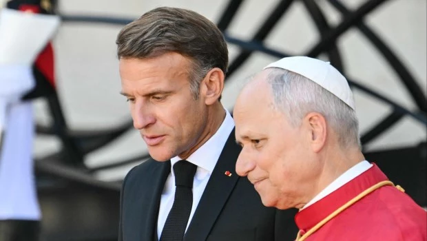 Macron defiende ante el Papa la laicidad francesa