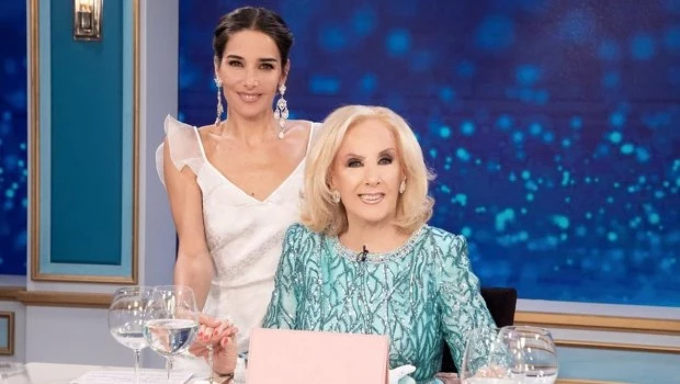 Juana Viale dijo que su abuela Mirtha Legrand "está mejorando muy bien”