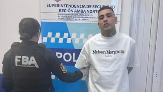 El fiscal pidió la prisión preventiva de Callejero Fino por riesgo de fuga