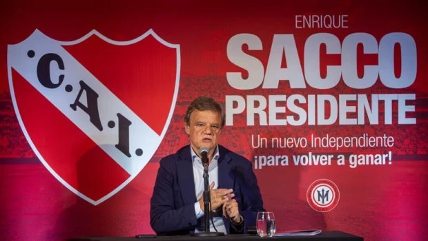 Enrique Sacco presentó su candidatura en Independiente y afirmó que si gana “el club no va a ser una SAD”