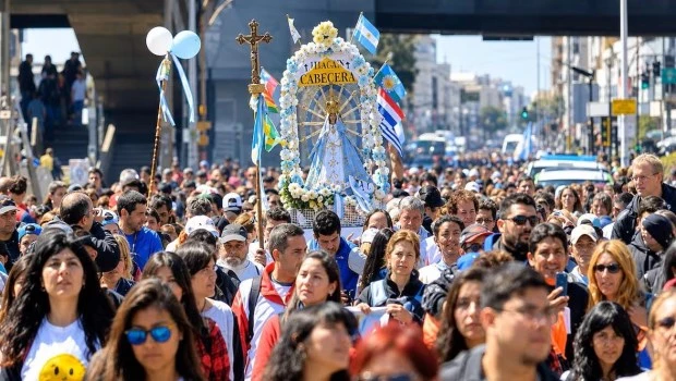 Se realiza la 52ª Peregrinación a Luján: sería una de las más convocantes de la historia