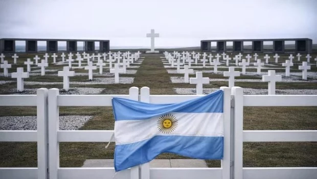 Un santuario de turba y luz