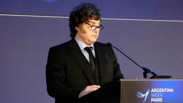 Javier Milei, en París: “Mientras ocupe la presidencia argentina, el equilibrio fiscal seguirá existiendo”