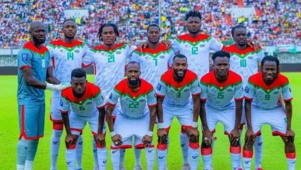 Burkina Faso llegaría apenas unas horas antes del partido contra Argentina