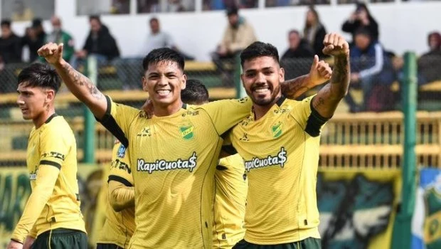 Defensa y Justicia goleó 3 a 0 a San Lorenzo por el Torneo Clausura
