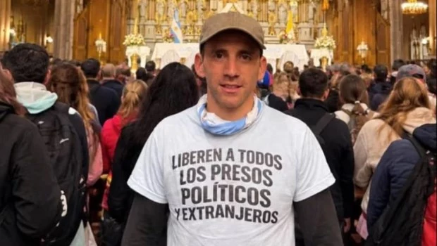 El gendarme Nahuel Gallo peregrinó a Luján y pidió por los detenidos en Venezuela