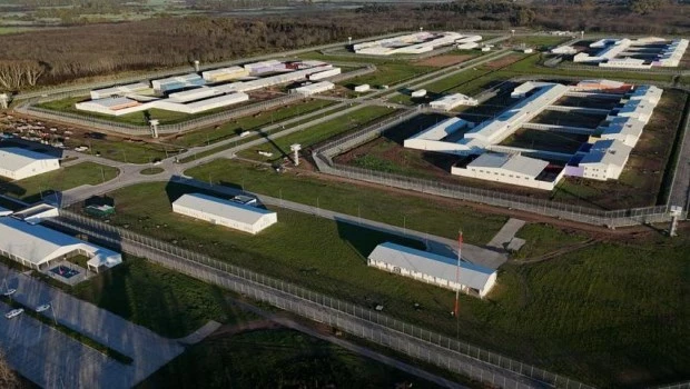 La Ciudad entregará a la Nación la nueva cárcel de Marcos Paz para avanzar con el cierre de Devoto