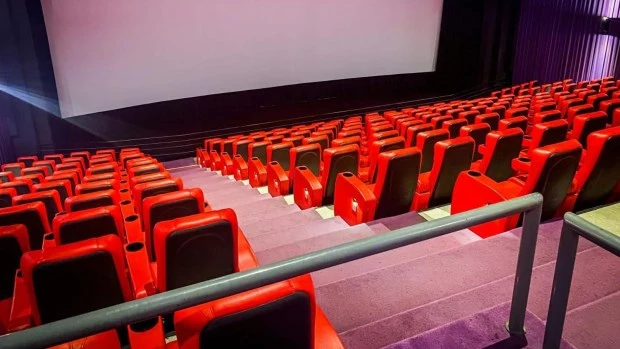 En Belgrano, Multiplex cuenta con tres salas Confort Plus y una híbrida, que ofrece tanto butacas más anchas como asientos comunes.