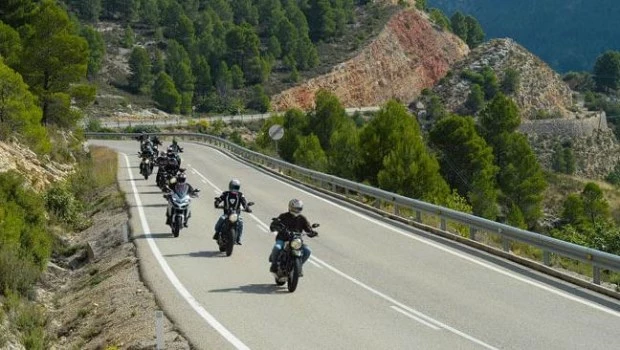 La ruta empieza antes de acelerar: los mejores cinco destinos de Argentina para recorrer en moto esta primavera