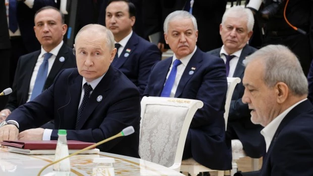Putin le ofreció ayuda al presidente de Irán para resolver el conflicto en la región