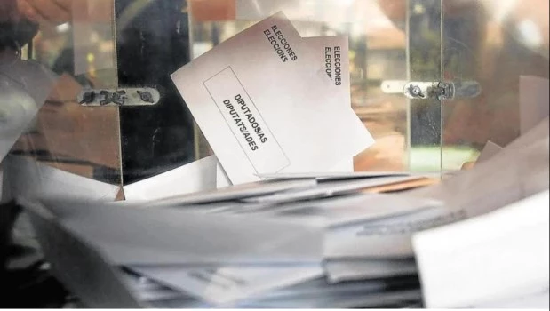 Los descendientes de españoles nacionalizados por la ley de nietos no podrán votar