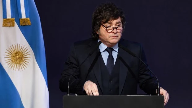 El Gobierno podría reprogramar la visita papal si la salud de León XIV lo requiere
