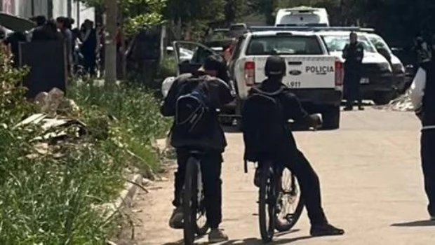 Un alumno de 17 años baleó a un compañero en una escuela en La Matanza