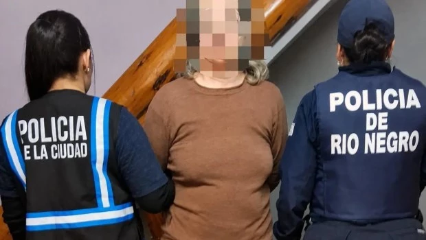 Detuvieron en El Bolsón a una partera rusa acusada por la muerte de un bebé