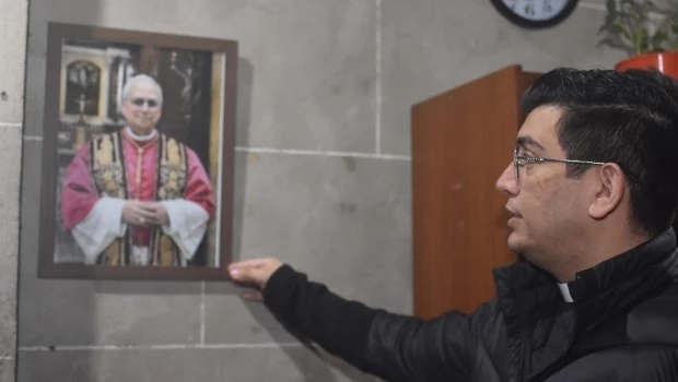 El padre fray José Domingo Galvis, párroco de la Iglesia San Agustín, reflexionó sobre el llamado papal a la coherencia comunitaria y al servicio cercano a la gente.