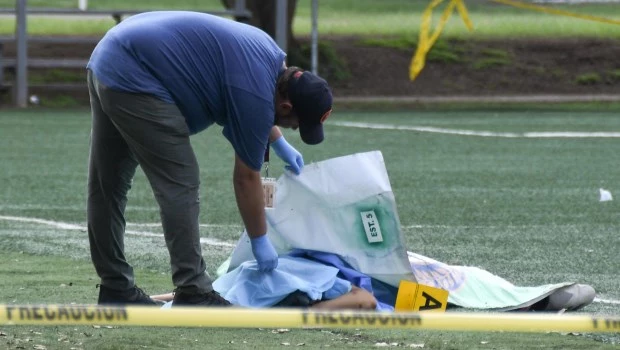Conmoción en Guatemala: asesinan a balazos a un exfiscal anticorrupción mientras jugaba futbol