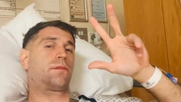 El mensaje del “Dibu" Martínez tras la operación: “En unas semanas volvemos”