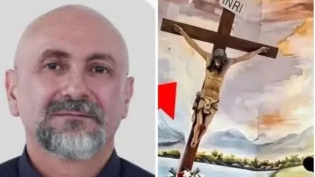 Ecuador: un sacerdote murió aplastado por una cruz que cayó durante una misa transmitida en vivo