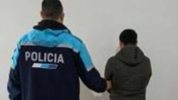 Femicidio en Olmos: un hombre asesinó a una mujer y dejó el cuerpo en un zanjón
