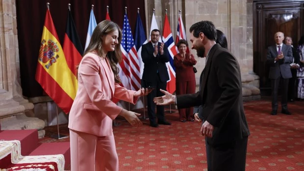 Messi fue reconocido con el Premio Princesa de Asturias en España