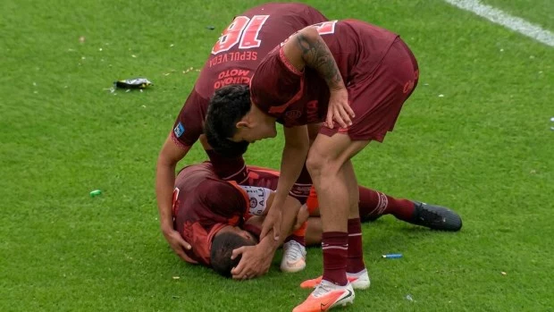 Tablas en el clásico del Sur, con agresiones a jugadores de Lanús