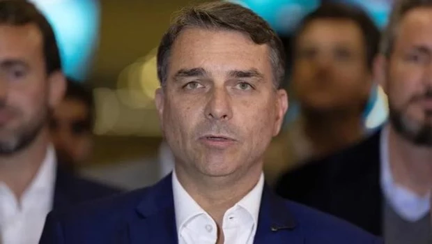 Senador Flávio Bolsonaro.