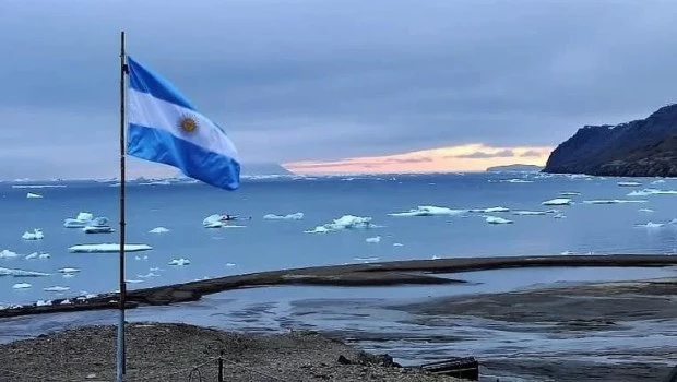 Presentan un proyecto contra el tráfico colonial en el Atlántico Sur