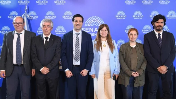 Abad: “El suicidio de nuestros jóvenes no es un tema ajeno: tenemos que dejar de esperar a que ocurra”