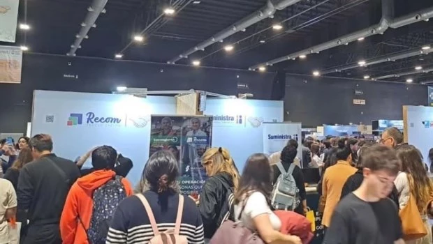 Unas 100 empresas ofrecieron 2.500 ofertas laborales.