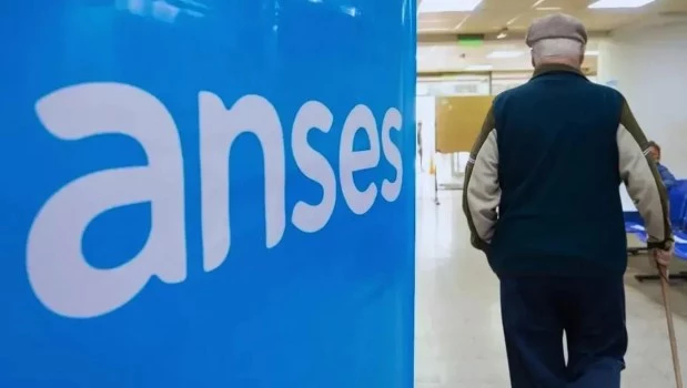 Jubilados: el Gobierno oficializó el bono de hasta $70.000 para noviembre