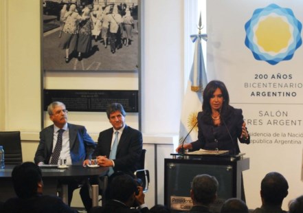 Cristina apuntó a Cobos: " No quiere esperar para ser presidente hasta 2011"