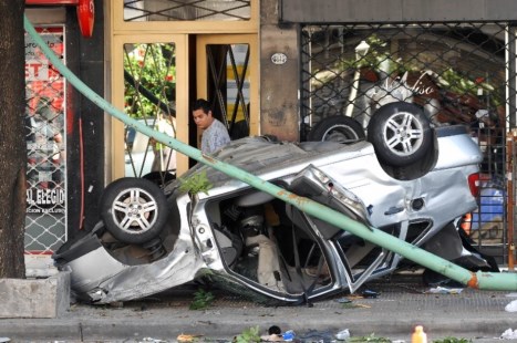 Choque en Villa Crespo: hay tres heridos graves - Actualidad | Diario ...