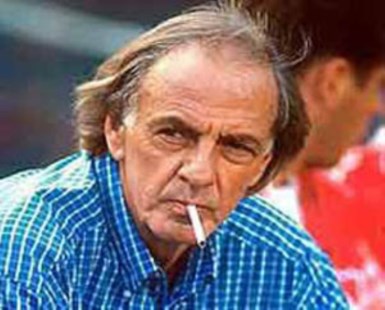 Menotti: "Las cosas no se hicieron bien desde la salida de Bielsa en adelante"