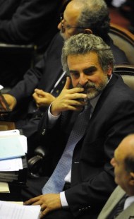 Críticas a la iniciativa del oficialismo de investigar a los jueces