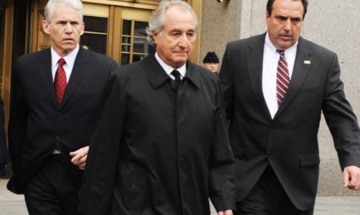 Bernard Madoff sufrió una golpiza en la cárcel