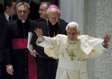 El Papa recibió a Bergoglio y a la cúpula episcopal