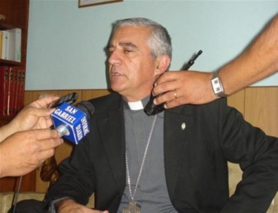 Para el obispo de Añatuya es una "buena noticia" el aumento en las AUH, pero reclamó una política social que fomente la cultura del trabajo