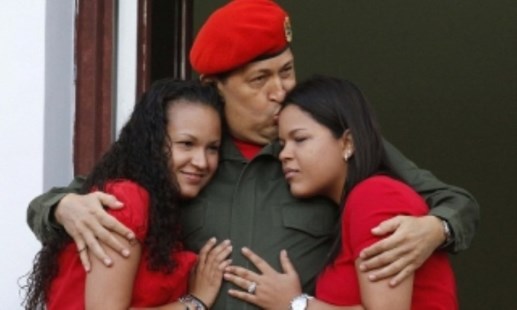 Chávez informó que será sometido a una nueva operación