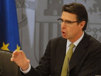 El ministro de Industria español advirtió que habrá más medidas contra Argentina