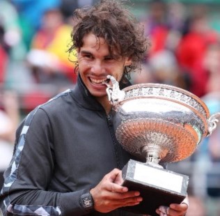 Nadal vuelve a hacer historia en Roland Garros