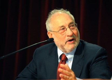 Stiglitz consideró que "la inflación sólo si es muy alta puede afectar el crecimiento"