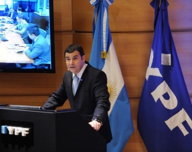 Galuccio anunció un plan de 5 años en YPF con una inversión de 37.200 millones de dólares