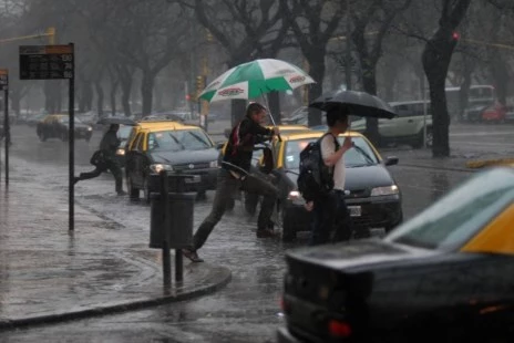 Las zonas más afectadas por las lluvias fueron Capital Federal, provincia de Buenos Aires, Entre Ríos y Santa Fe.