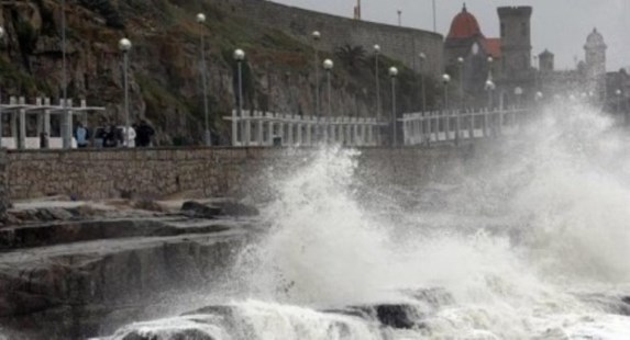 Después de sufrir un gran apagón, Mar del Plata fue sacudida por un temporal de fuertes vientos, lluvia y granizo